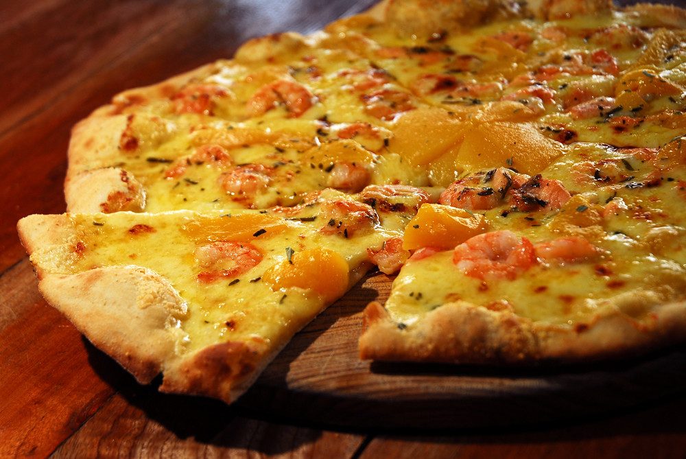 mango pizza