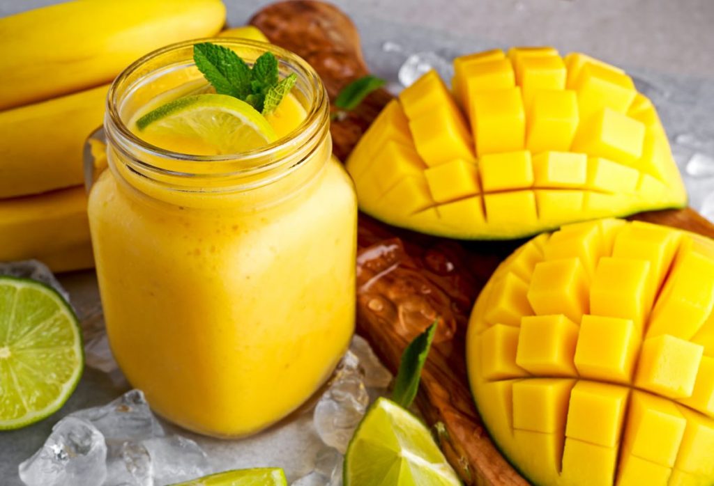 mango smoothie